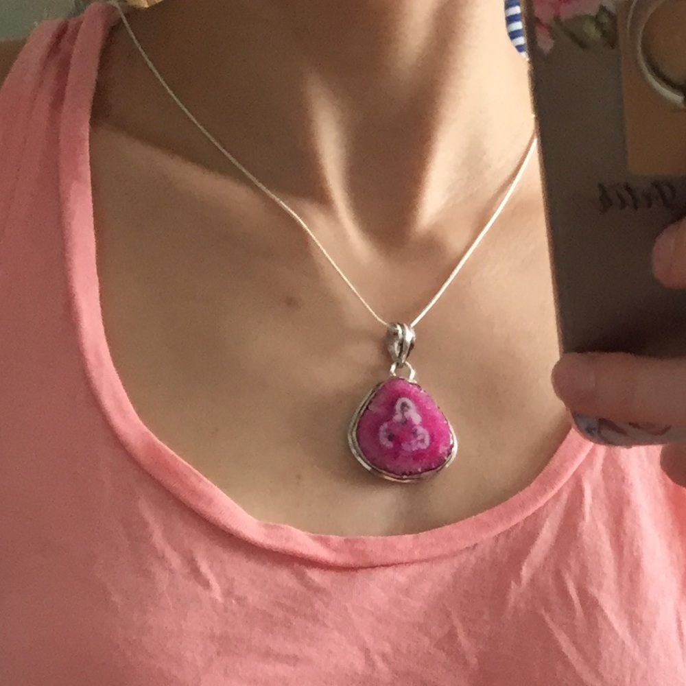 Pink Solar Quartz Pendant - Picture 5 of 6